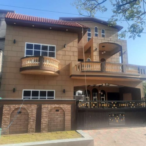 10 Marla House For Sale Soan Garden Islamabad