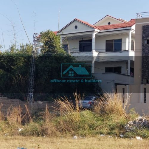 10 Marla Houses For Sale in Bani Gala Islamabad